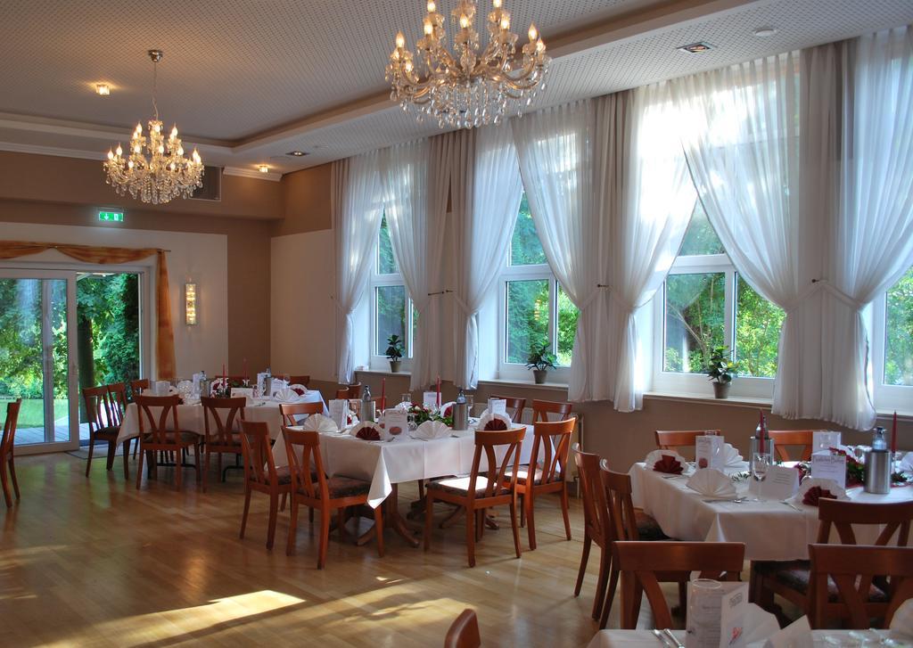 Parkhotel Altes Kaffeehaus Wolfenbuettel Exterior photo